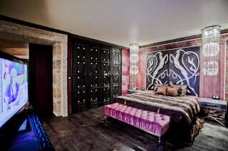 Отель Royal Castle Design & SPA - Half Board Елените VIP апартаменты с 2 спальнями — «Голливуд»-1